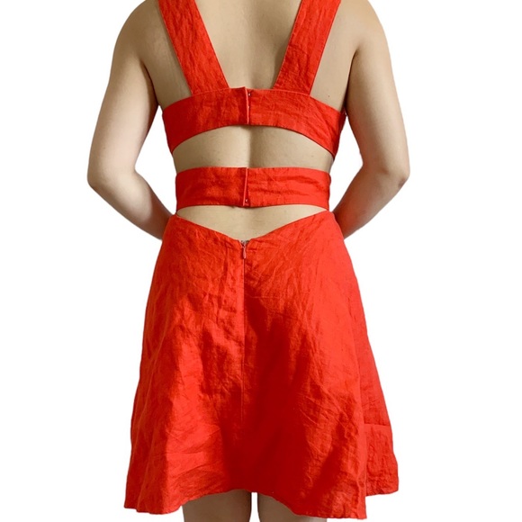 BCBC RED CUT OUT MINI DRESS 0-2 - Picture 4 of 4